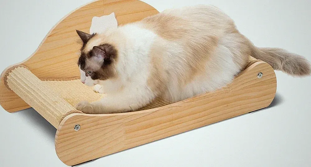 Solid Wood Cat Recliner Chair